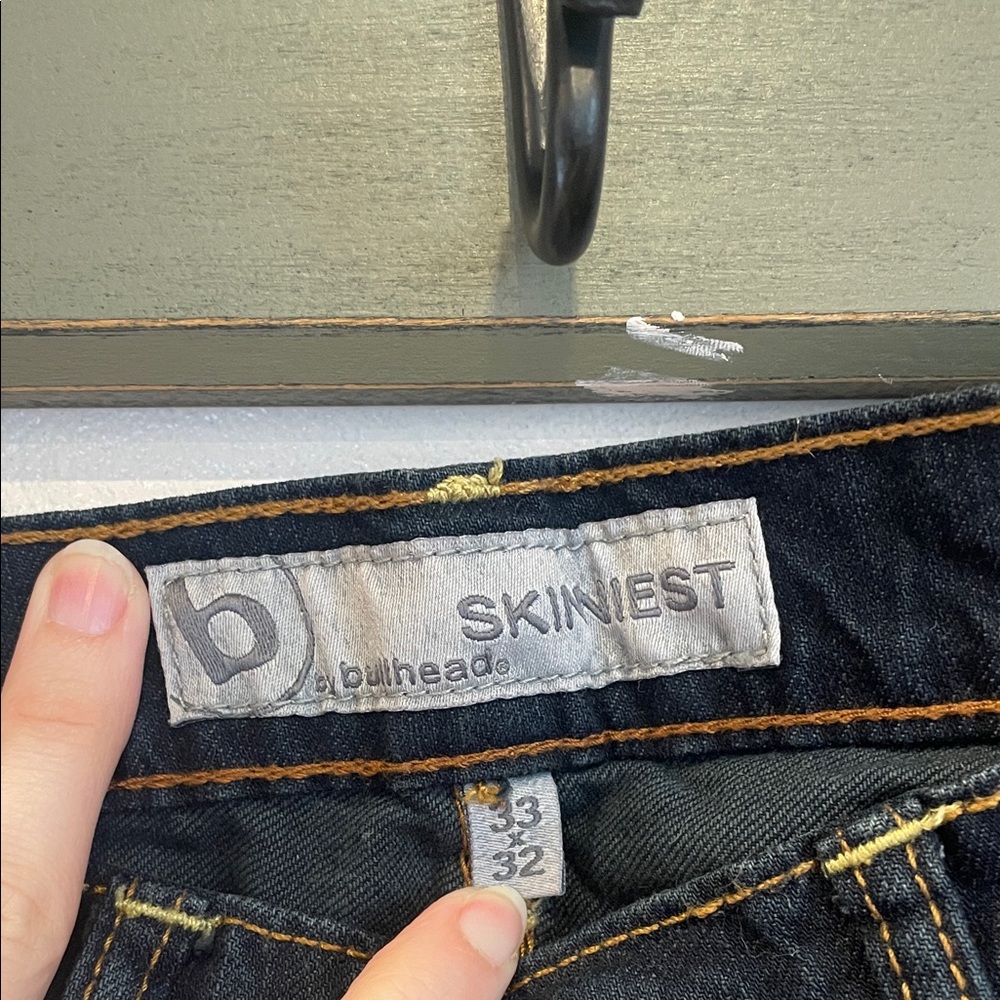 Bullhead Men's Dark Skinny Jeans - Picture 2 of 4